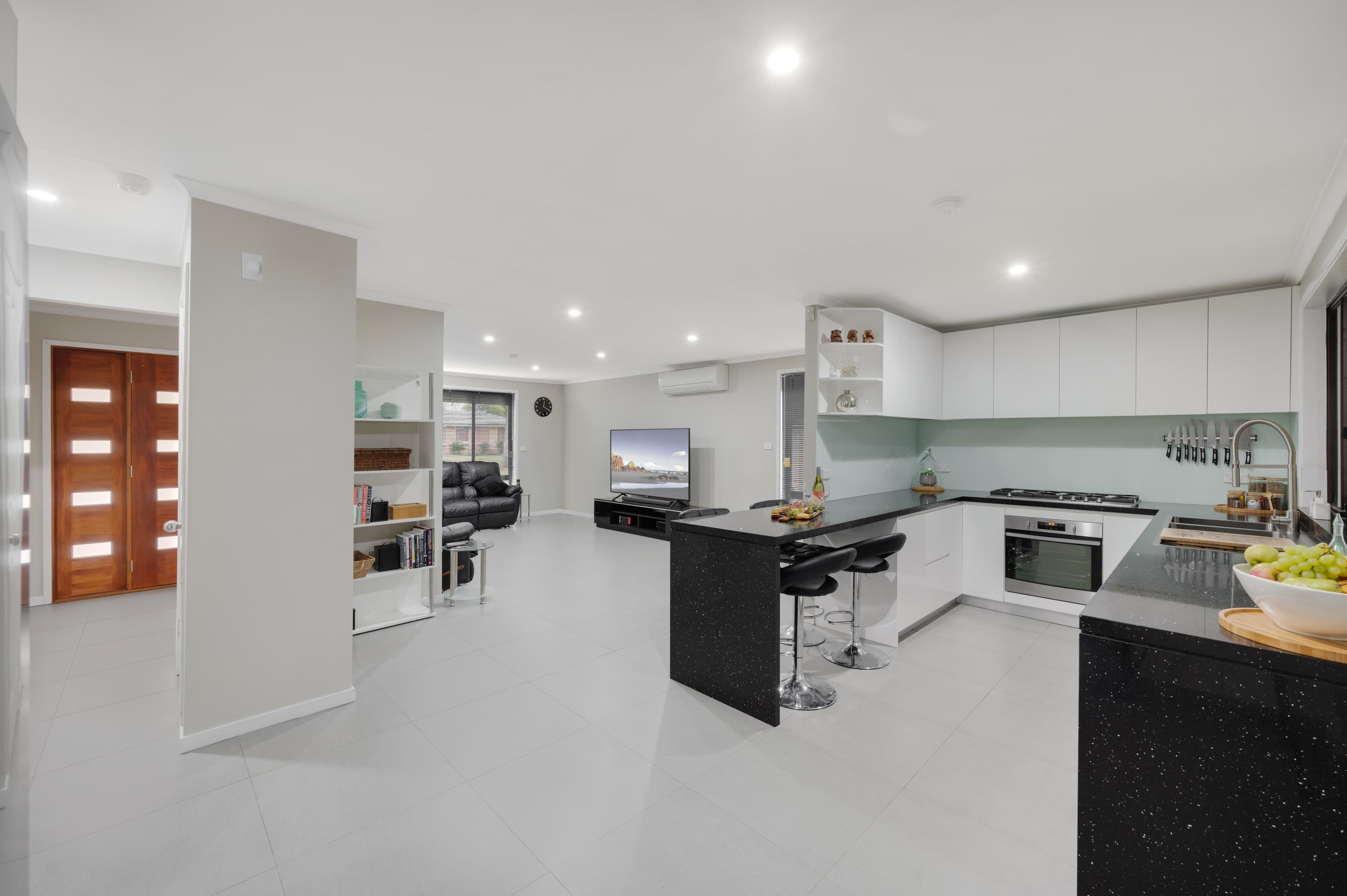 10 Mahogany Close, Cranebrook, Cranebrook - Thumbnail 6