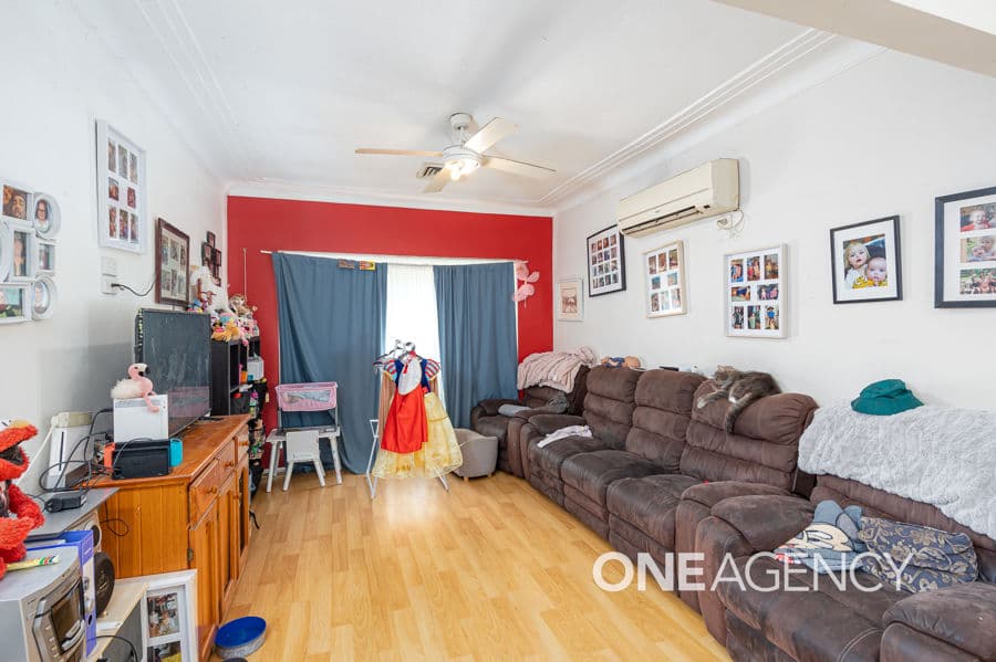 2 DOYLE Avenue, Mount Austin, Mount Austin - Thumbnail 2