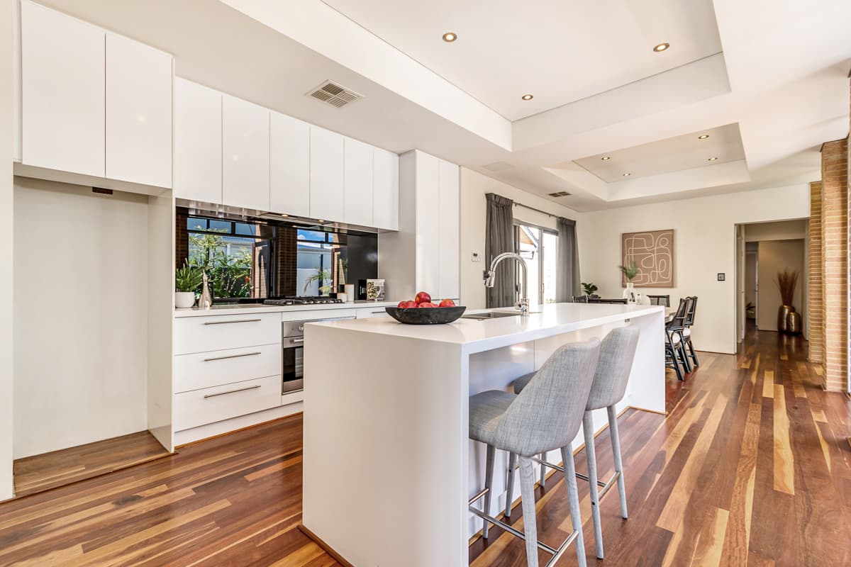 10 Northerly Avenue, Ascot, Ascot - Thumbnail 5