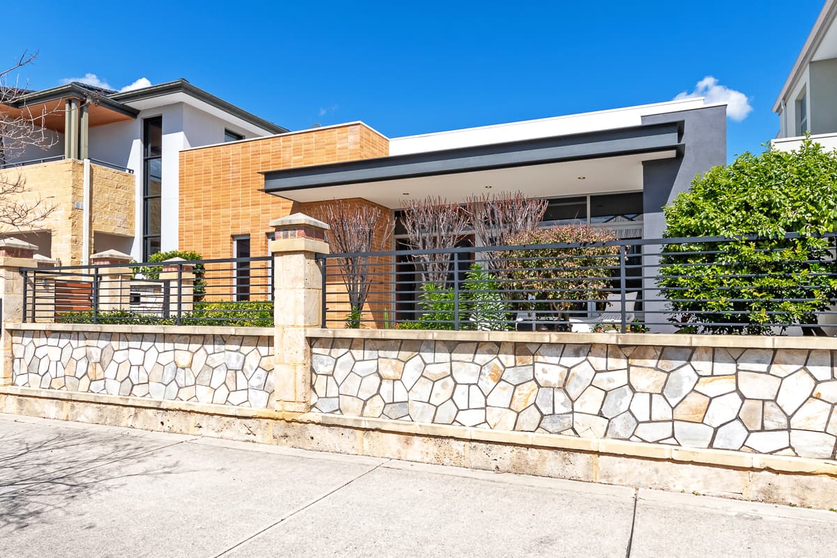 10 Northerly Avenue, Ascot, Ascot - Thumbnail 8
