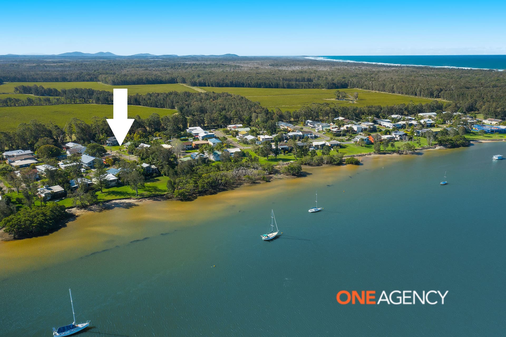 6 Seagull Street, North Shore, North Shore - Image 1