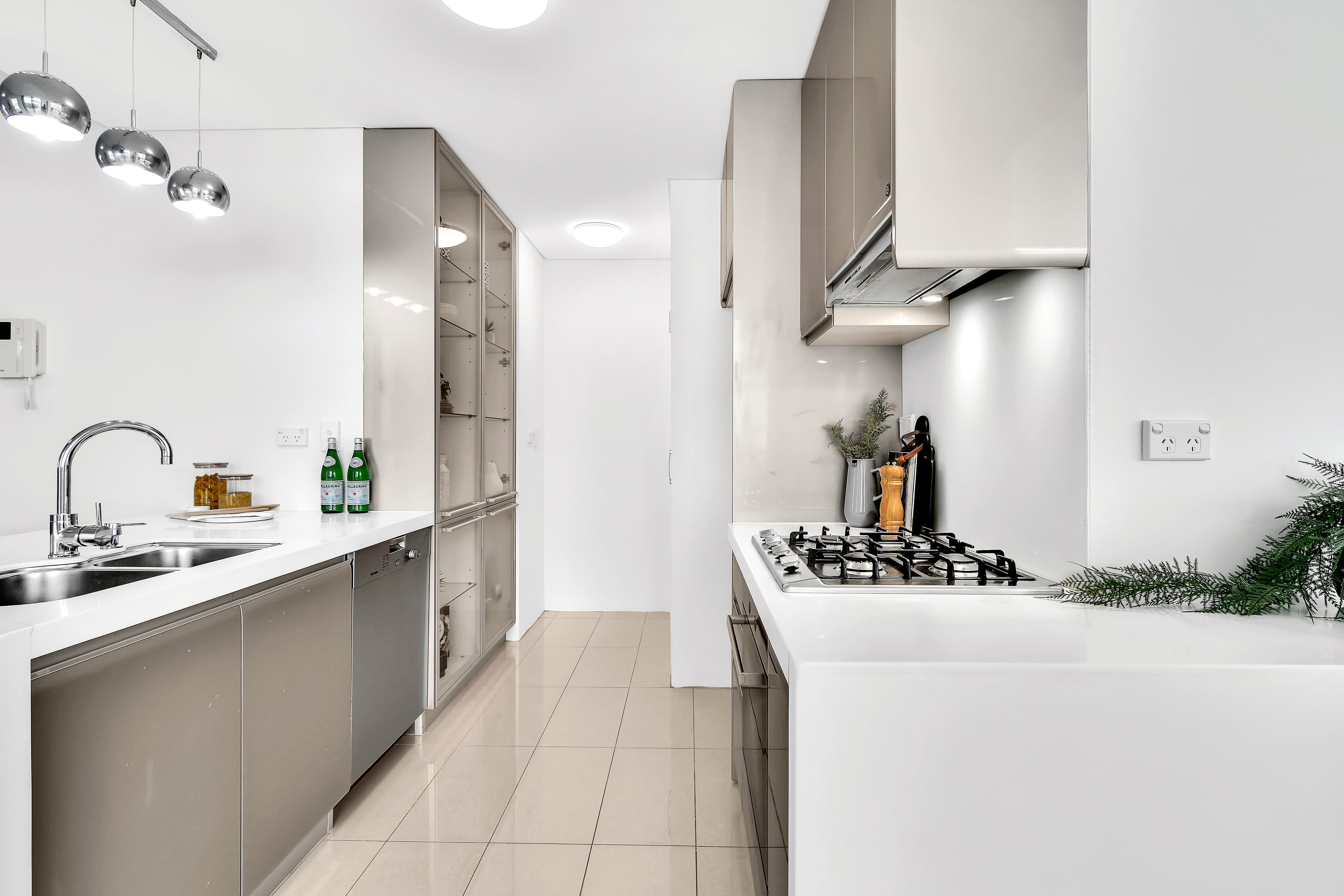 19/755-759 Pacific Highway, Chatswood, Chatswood - Thumbnail 2