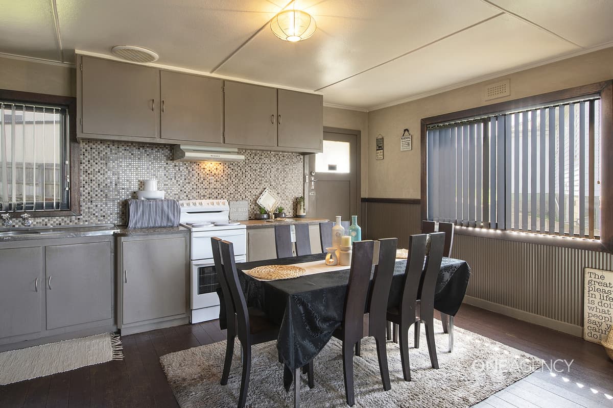 17 Conrad Street, Acton, Acton - Thumbnail 5