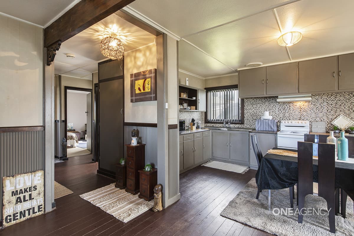 17 Conrad Street, Acton, Acton - Thumbnail 6