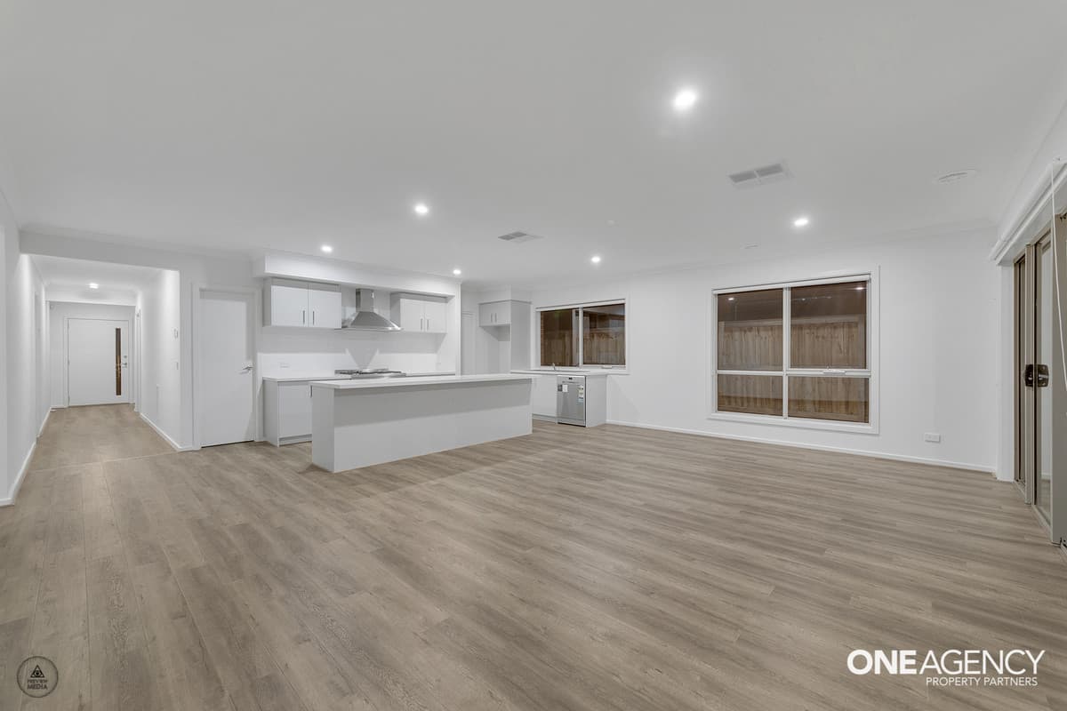 26 Hiskey Crescent, Werribee, Werribee - Thumbnail 5