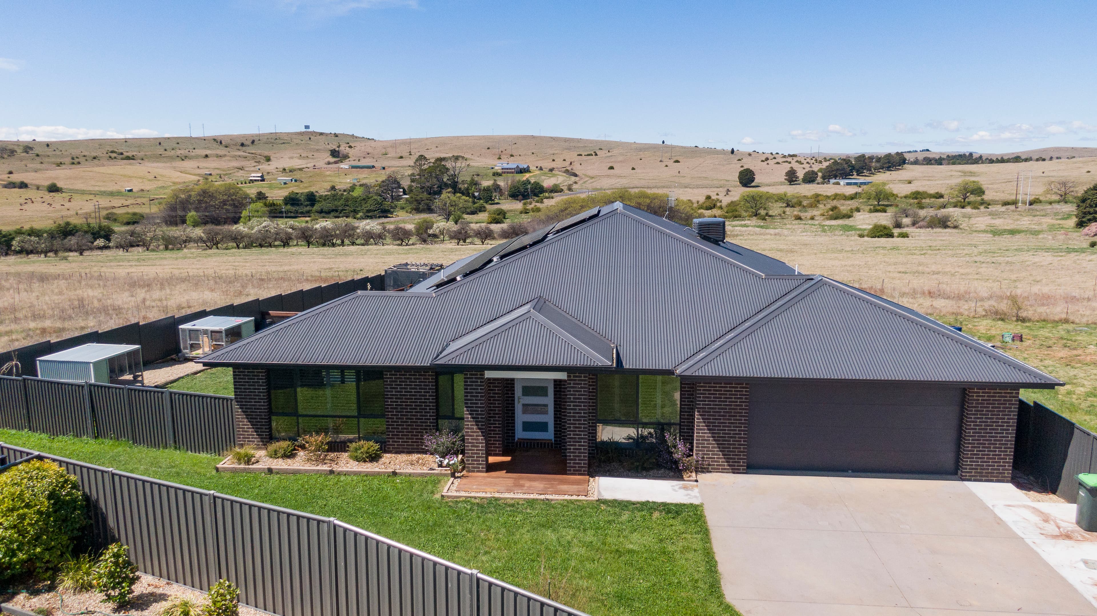4 Moore Close, Cooma, Cooma - Thumbnail 2