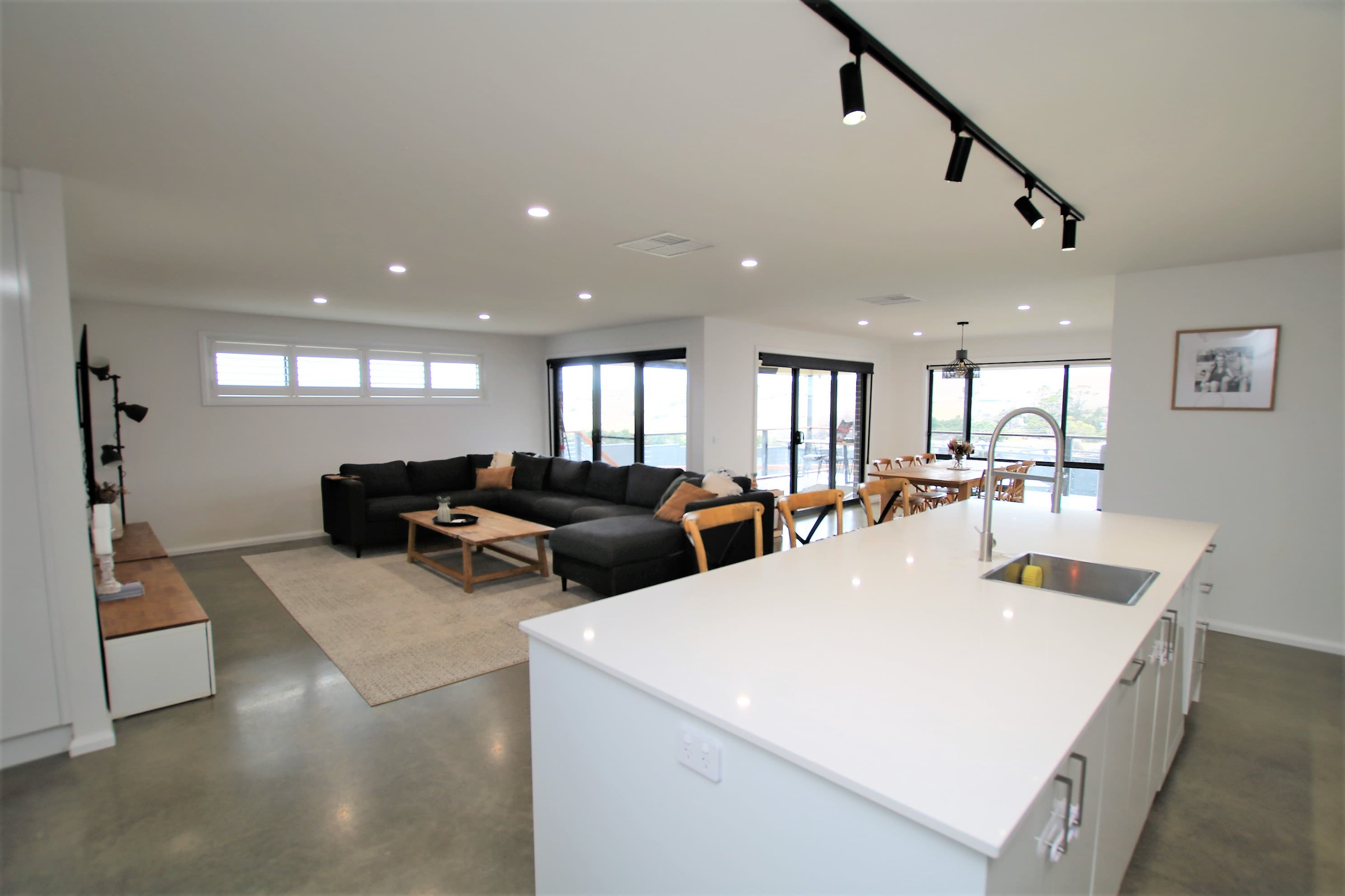 4 Moore Close, Cooma, Cooma - Thumbnail 8
