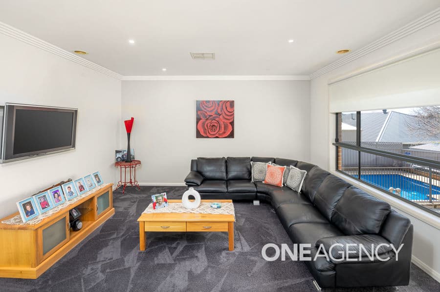 61 YARRAWAH Crescent, Bourkelands, Bourkelands - Thumbnail 7