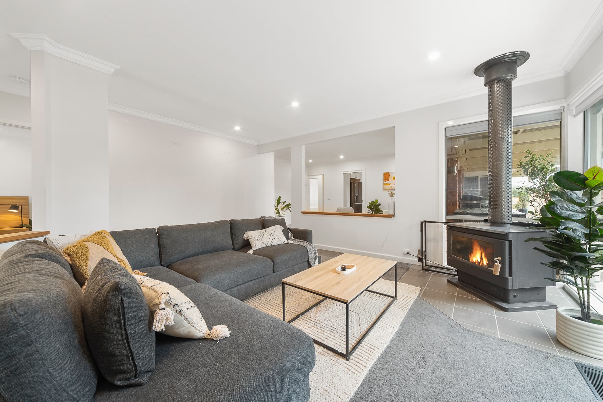3 Deborah Court, Somerville, Somerville - Thumbnail 2