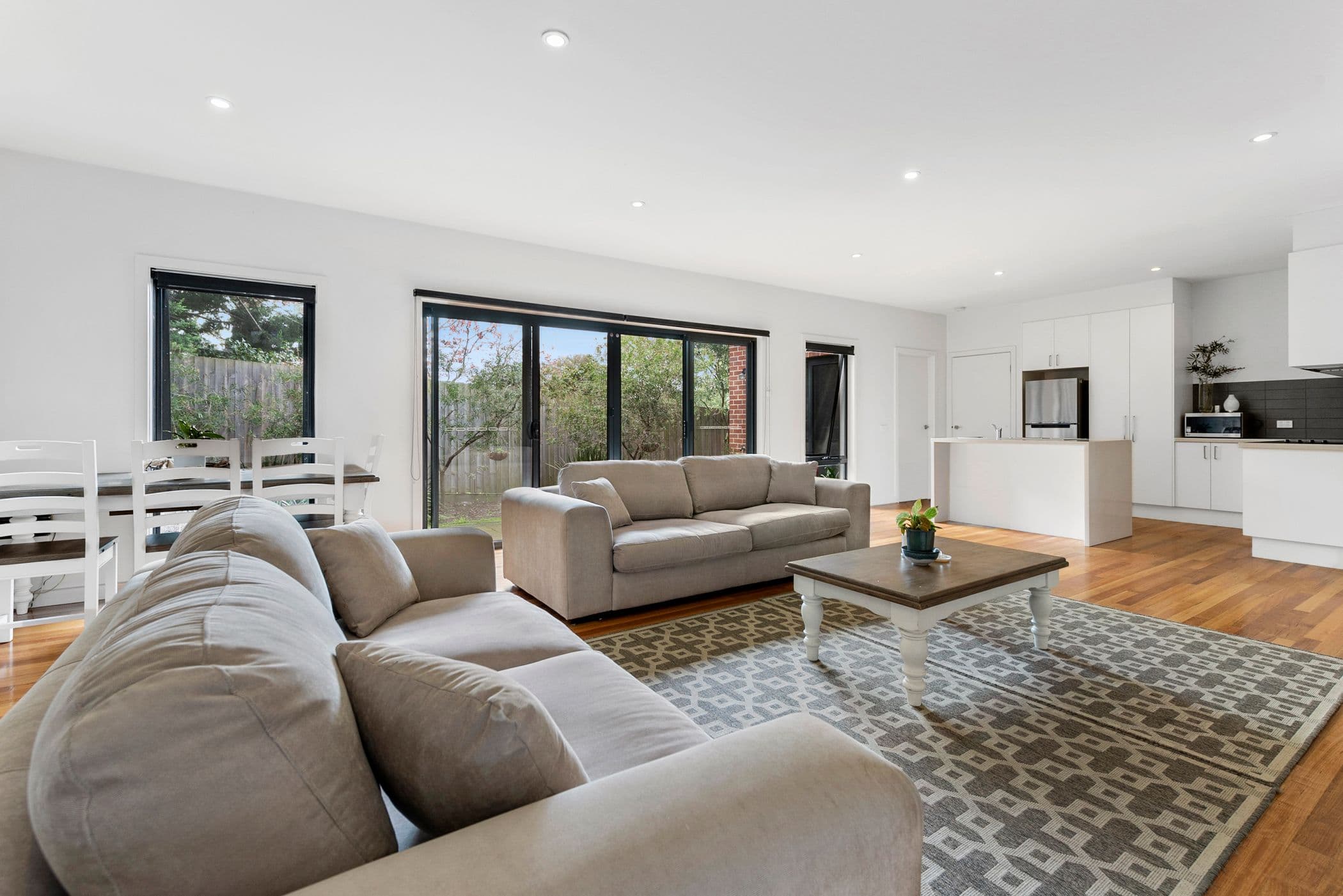 2/62A Baden Powell Drive, Frankston South, Frankston South - Thumbnail 3
