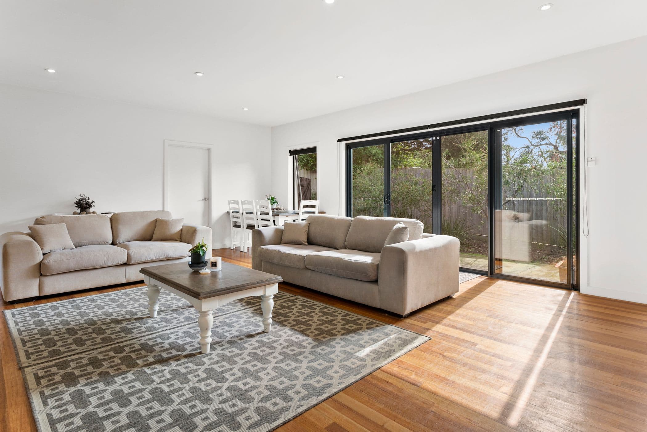 2/62A Baden Powell Drive, Frankston South, Frankston South - Thumbnail 2