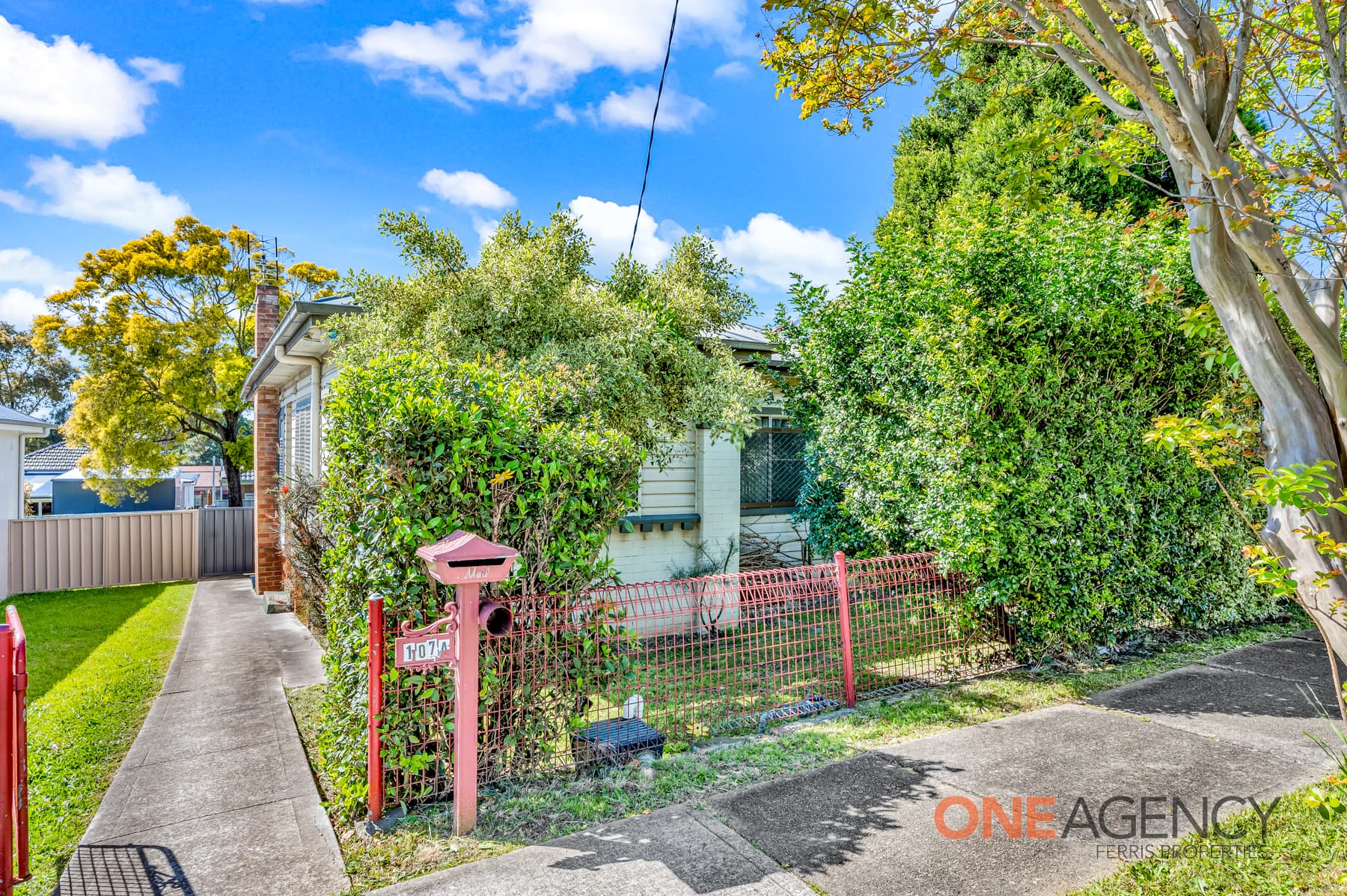 107A Barton Street, Mayfield, Mayfield - Image 1