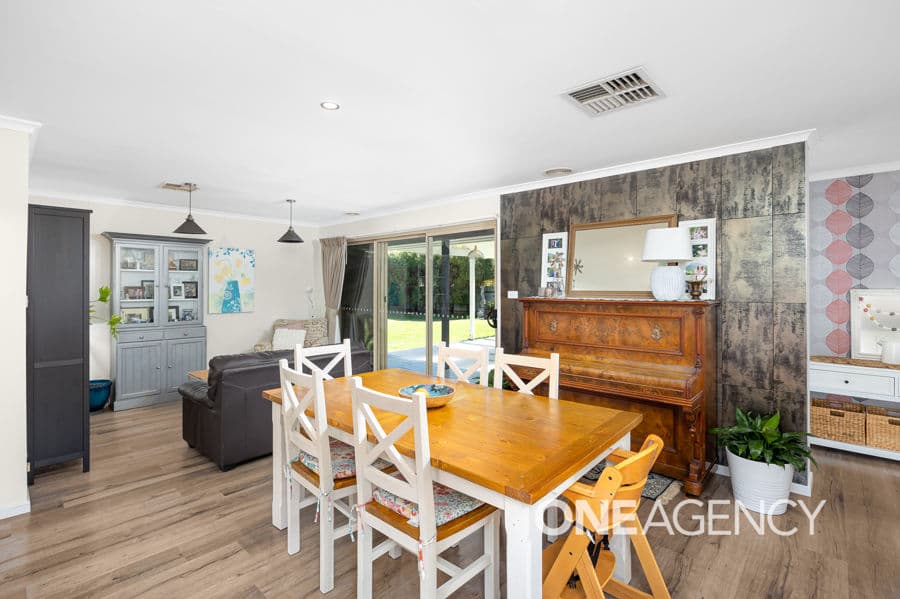 109 DALKEITH Avenue, Lake Albert, Lake Albert - Thumbnail 4