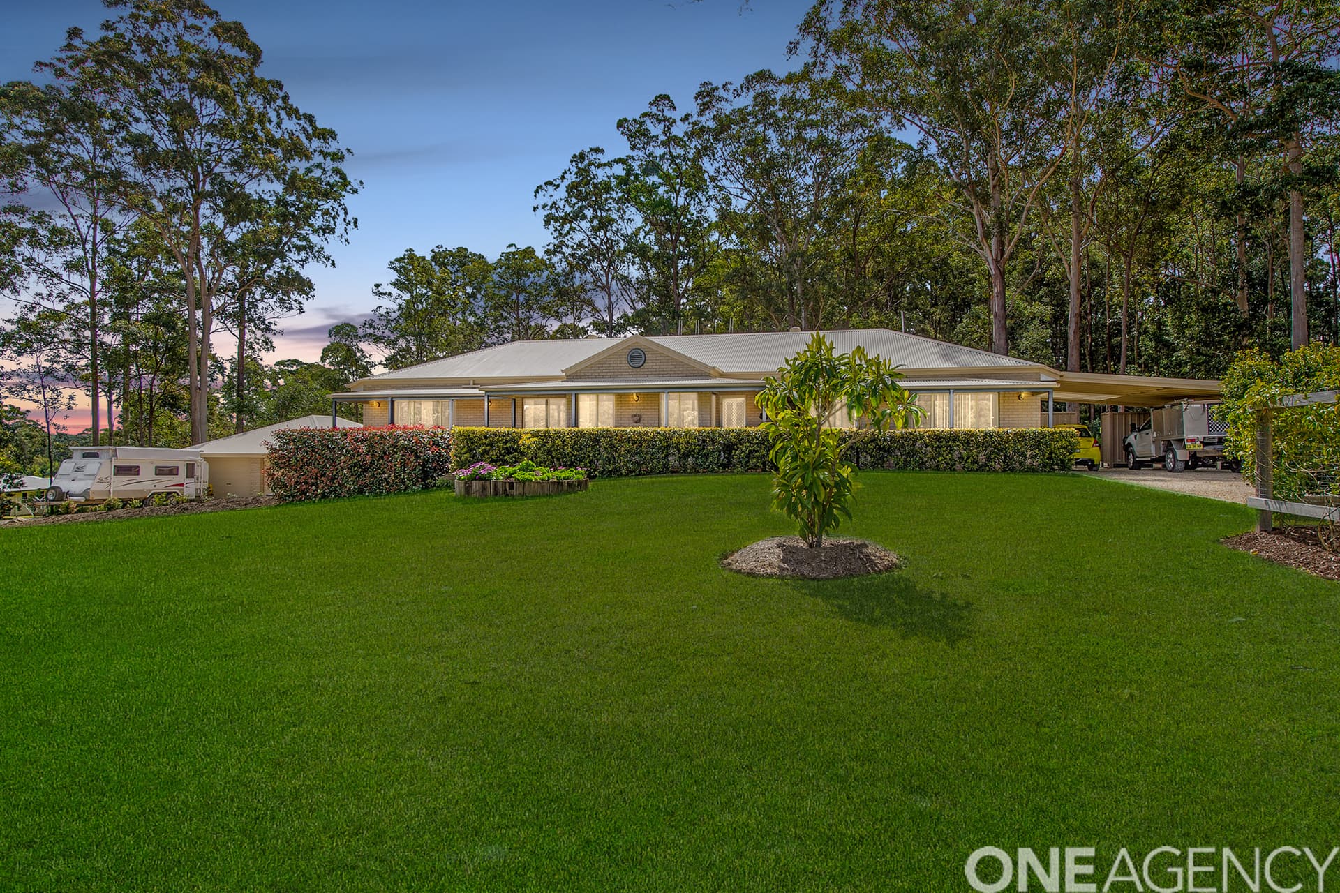 10 Fenton Drive, King Creek, King Creek - Thumbnail 2