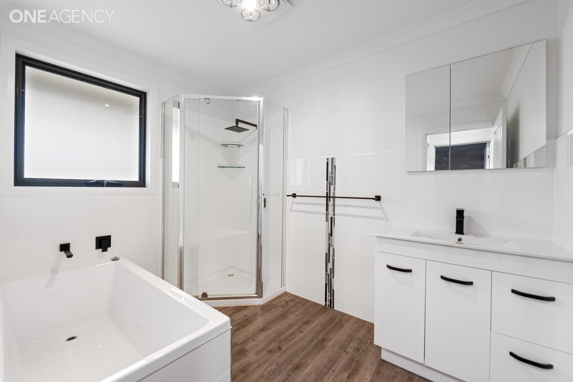 37 Roope Road, Lower Barrington, Lower Barrington - Thumbnail 8