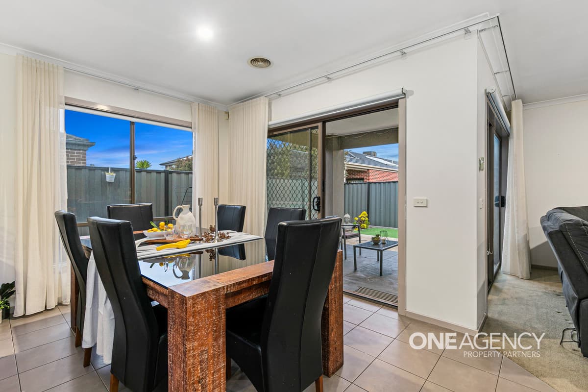 12 Garland Terrace, Point Cook, Point Cook - Thumbnail 4