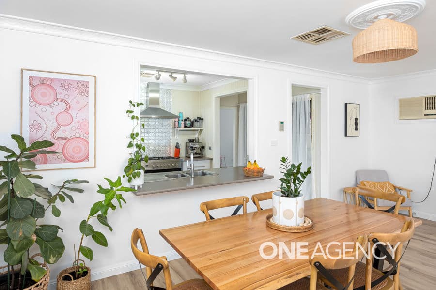 23 GILMORE Avenue, Mount Austin, Mount Austin - Thumbnail 4
