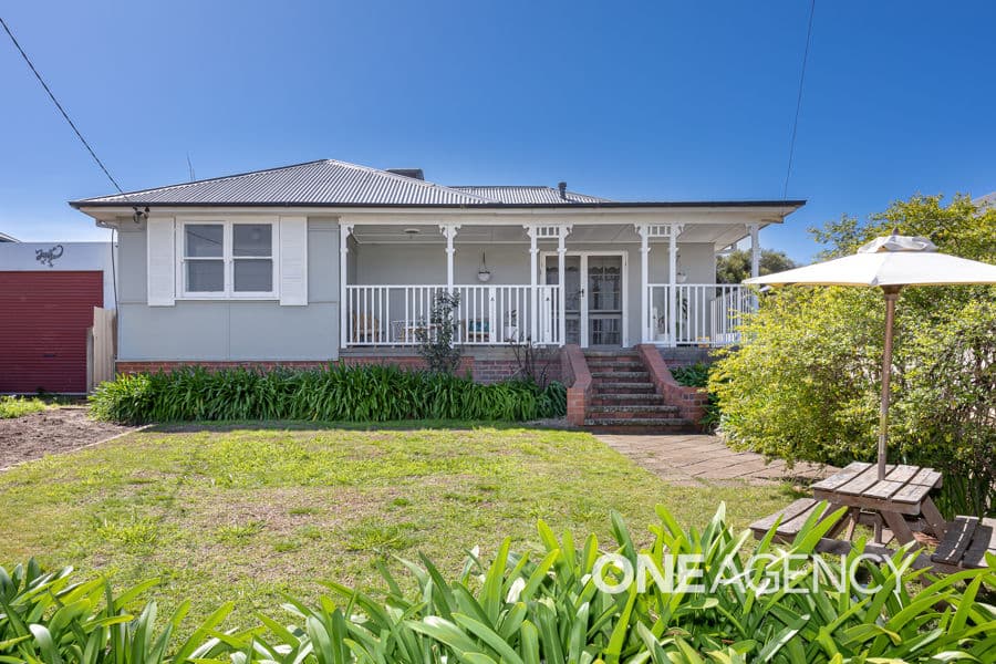23 GILMORE Avenue, Mount Austin, Mount Austin - Image 1
