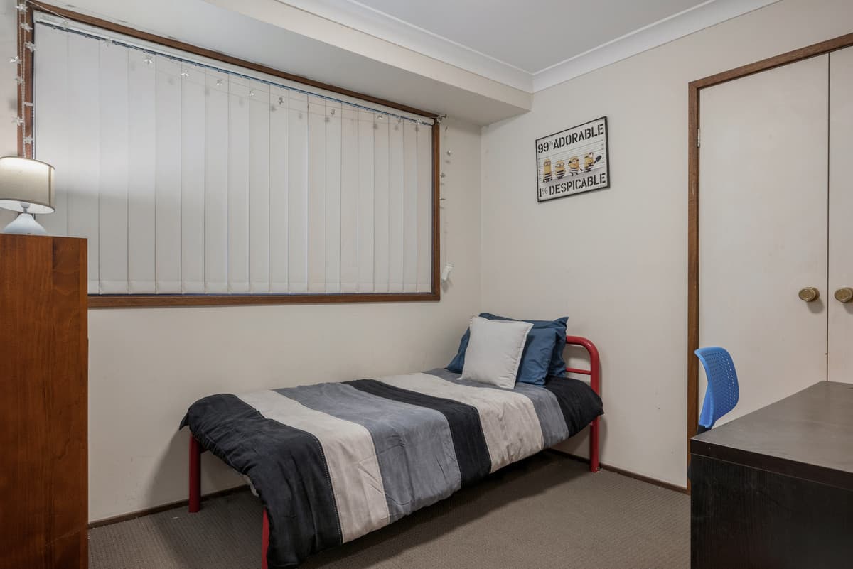 10 Paterson Road, Springwood, Springwood - Thumbnail 7