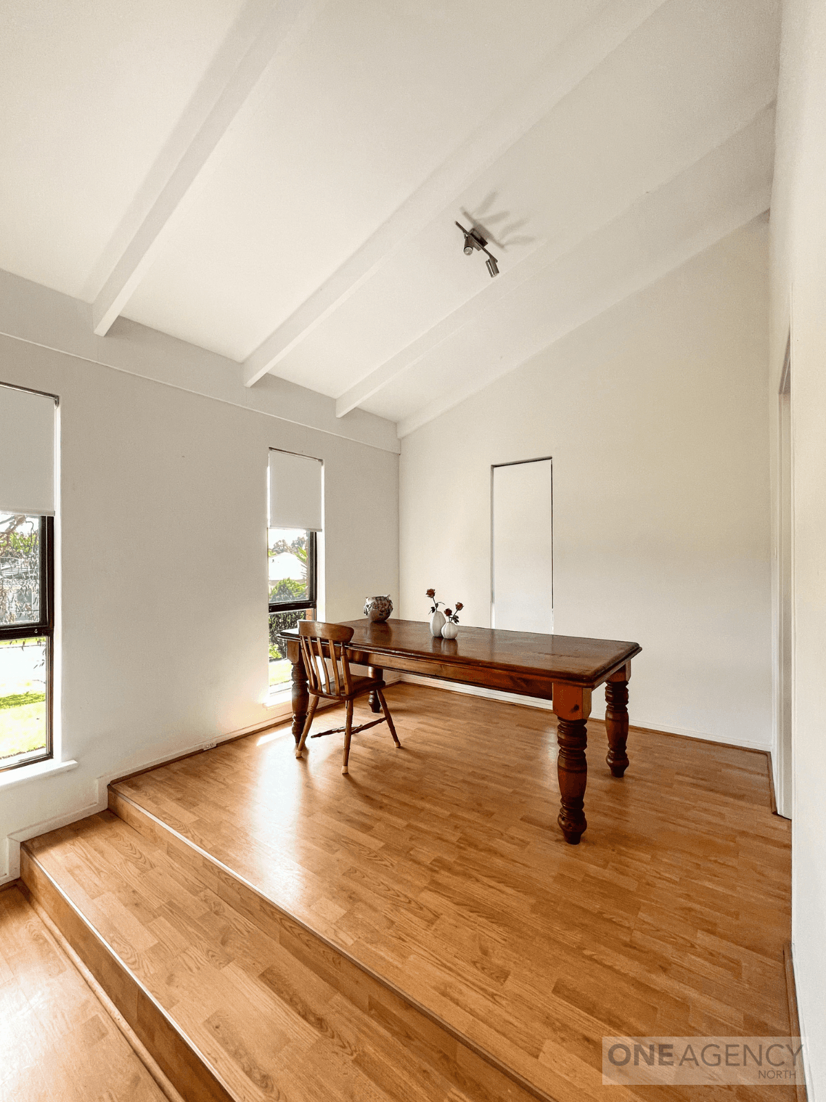 10 Lorraine Street, Carine, Carine - Thumbnail 3