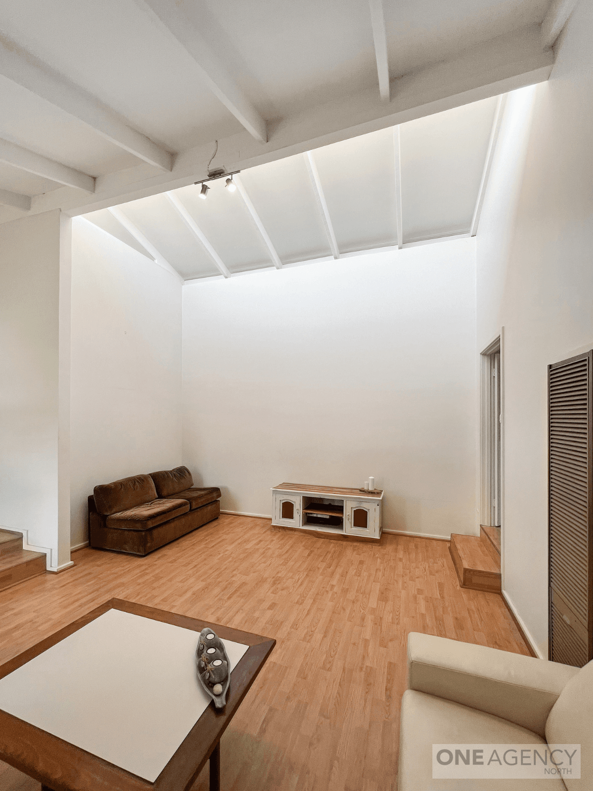 10 Lorraine Street, Carine, Carine - Thumbnail 5