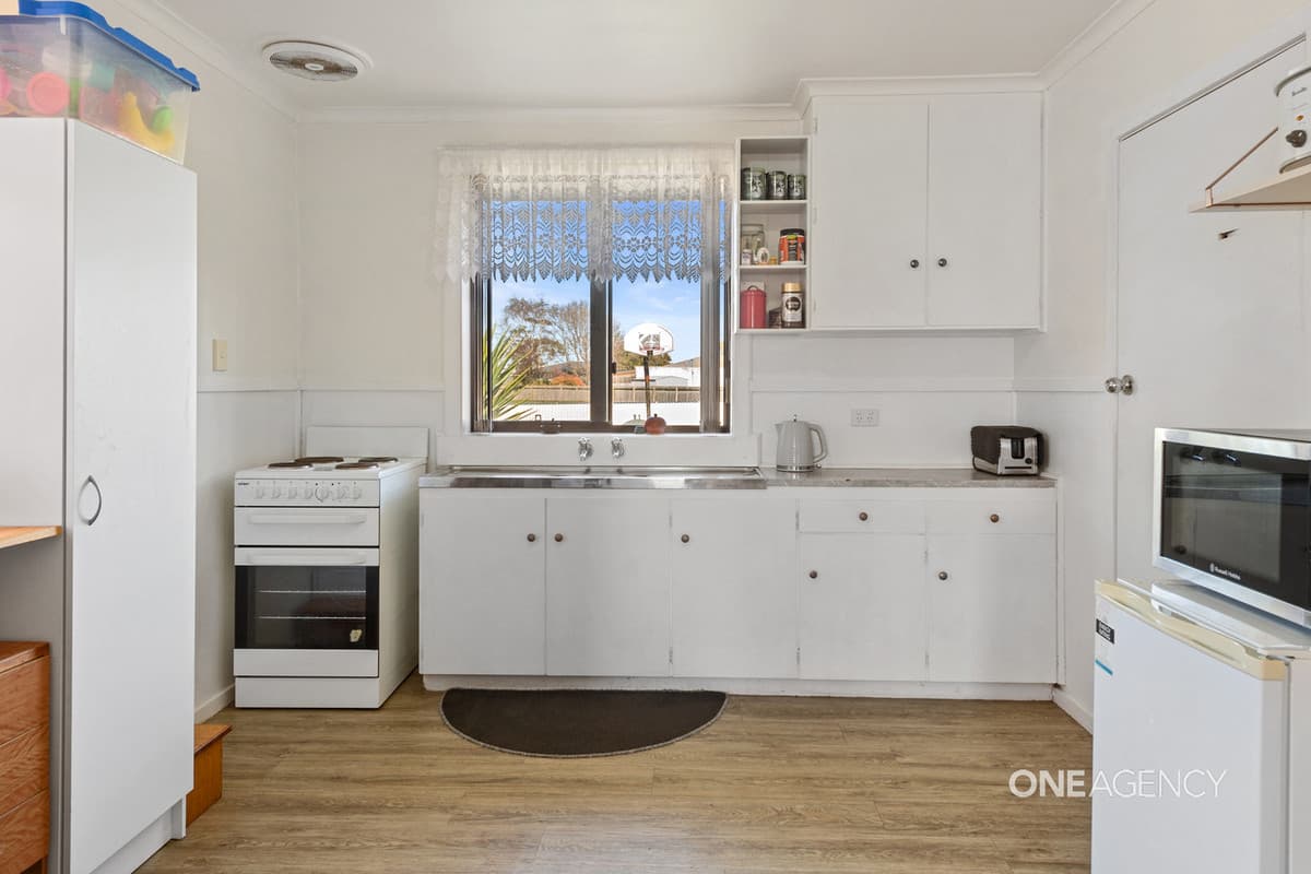 6 Petunia Street, Wynyard, Wynyard - Thumbnail 3
