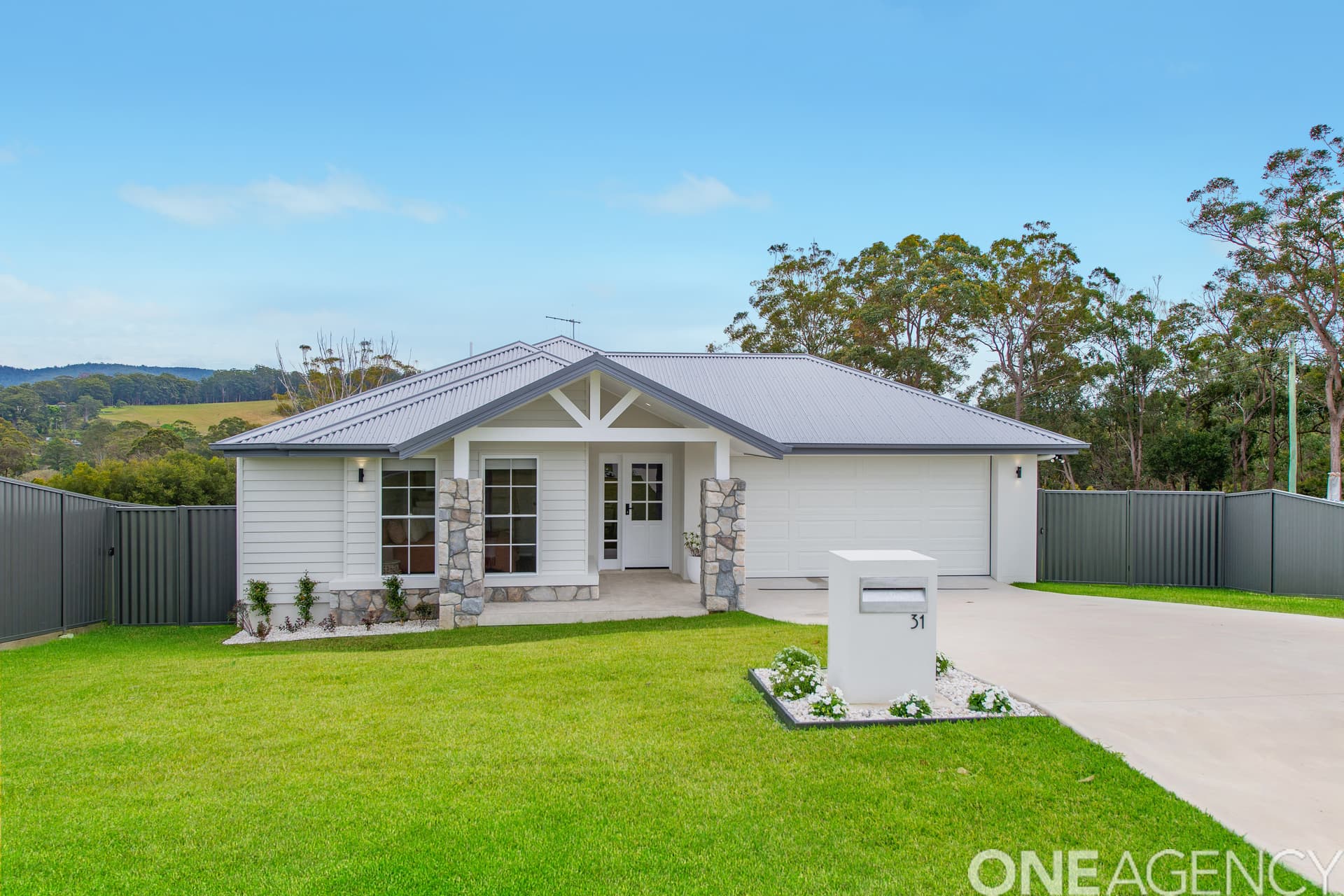 31 Red Cedar Ridge, Kew, Kew - Image 1