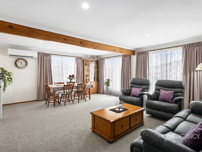 2/204A Mount Street, Upper Burnie, Upper Burnie - Image 1