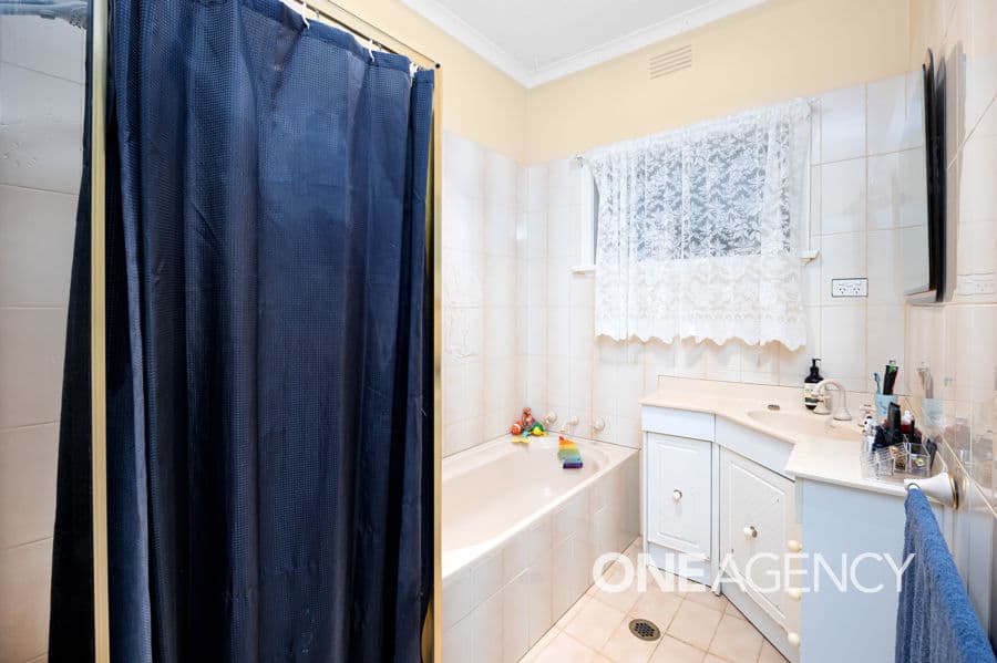 9 BUNGOWN Place, Mount Austin, Mount Austin - Thumbnail 7