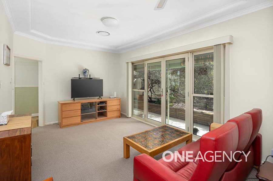 21 PLUMPTON Road, Kooringal, Kooringal - Thumbnail 5