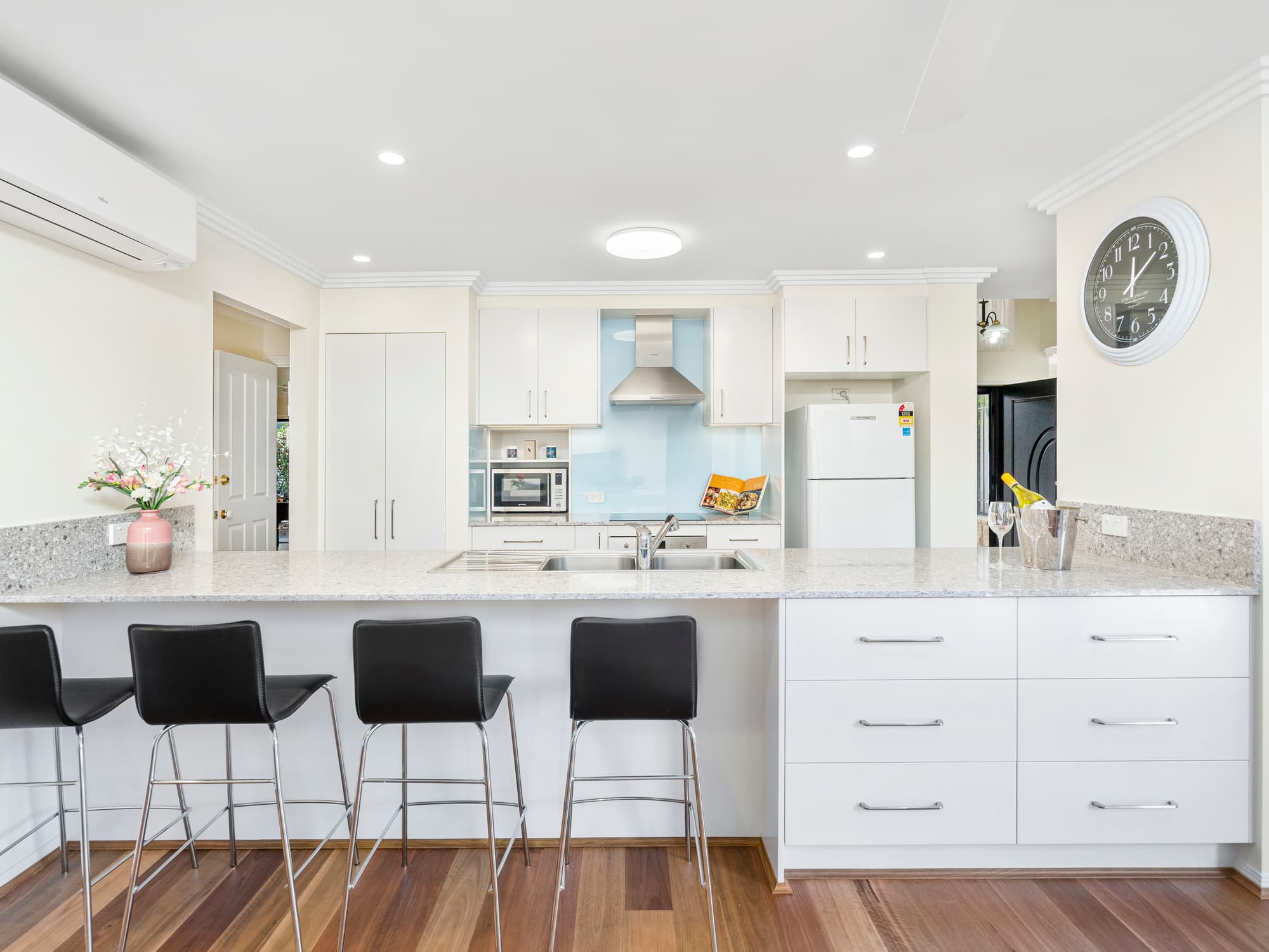 191 Dunlin Drive, Burleigh Waters, Burleigh Waters - Thumbnail 7