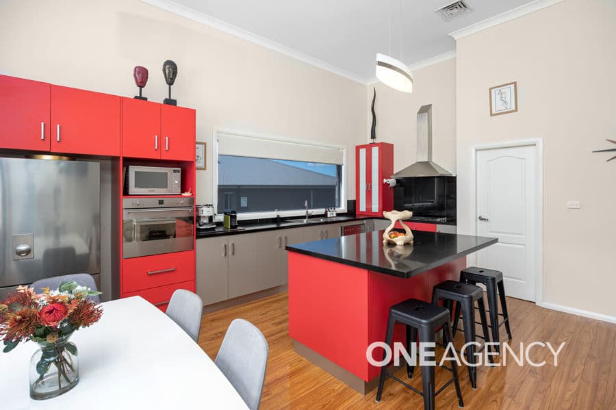 17 ATHERTON Crescent, Tatton, Tatton - Thumbnail 5
