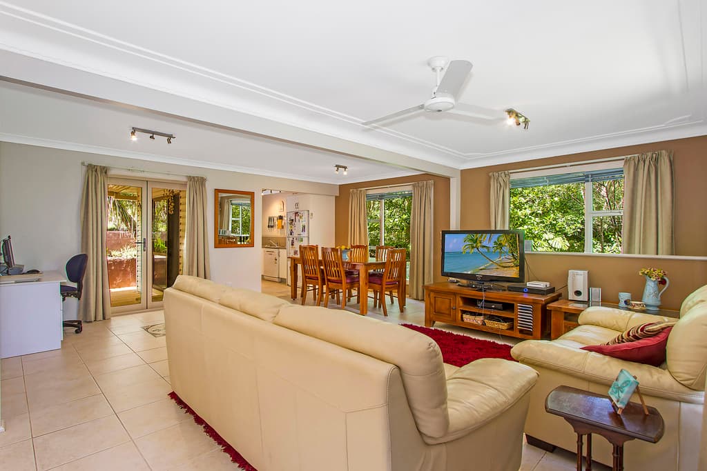 15 Melaleuca Crescent, Tascott, Tascott - Thumbnail 5
