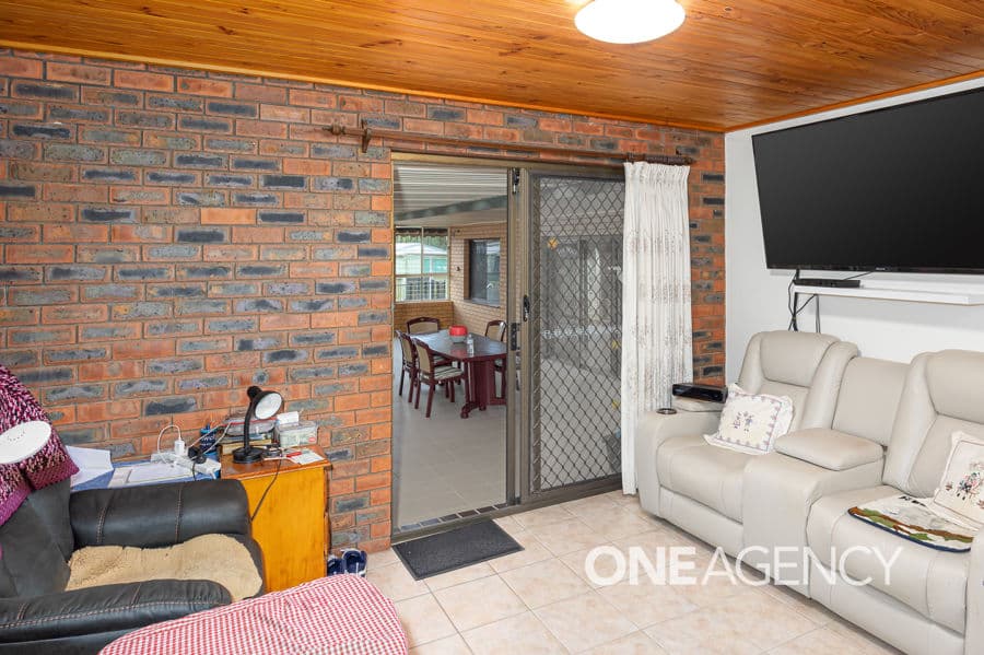256 BOURKE Street, Tolland, Tolland - Thumbnail 4