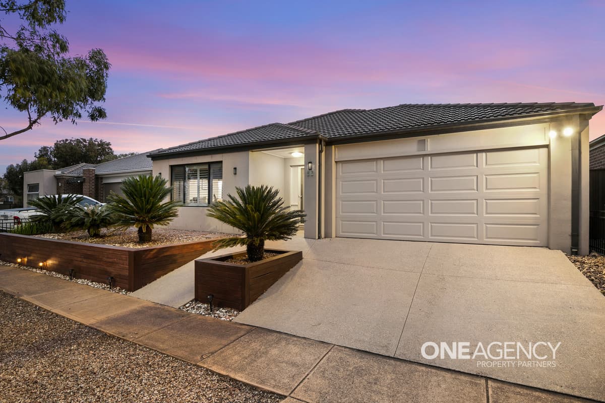 63 Breasley Parkway, Point Cook, Point Cook - Thumbnail 2