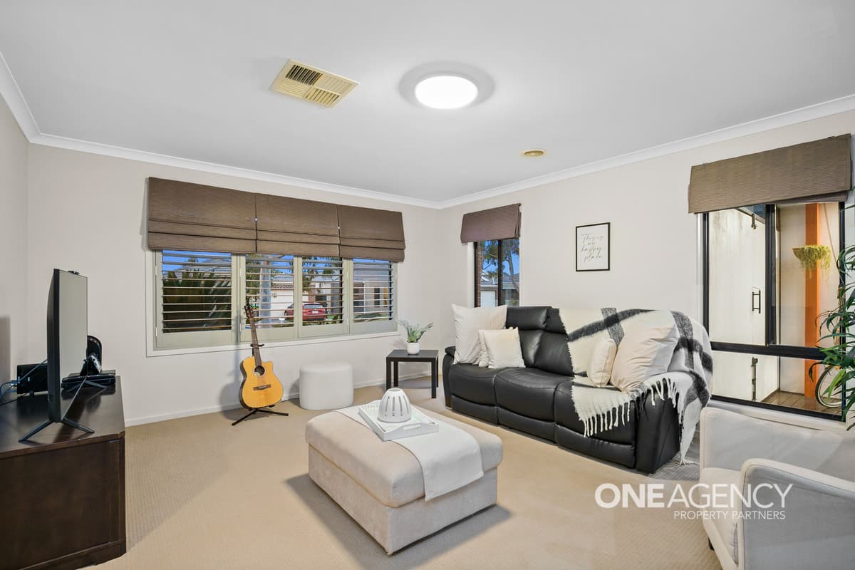 63 Breasley Parkway, Point Cook, Point Cook - Thumbnail 3