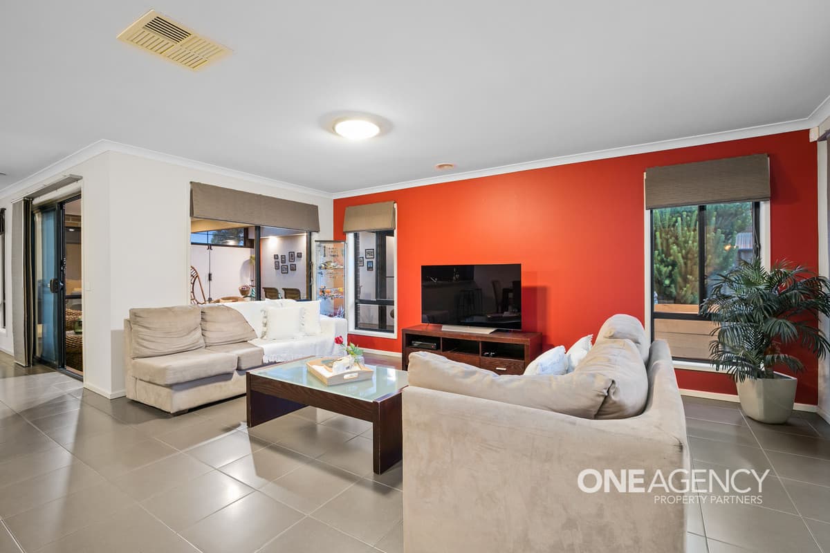 63 Breasley Parkway, Point Cook, Point Cook - Thumbnail 5