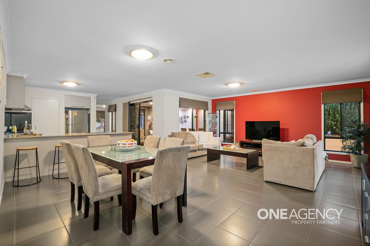 63 Breasley Parkway, Point Cook, Point Cook - Thumbnail 6