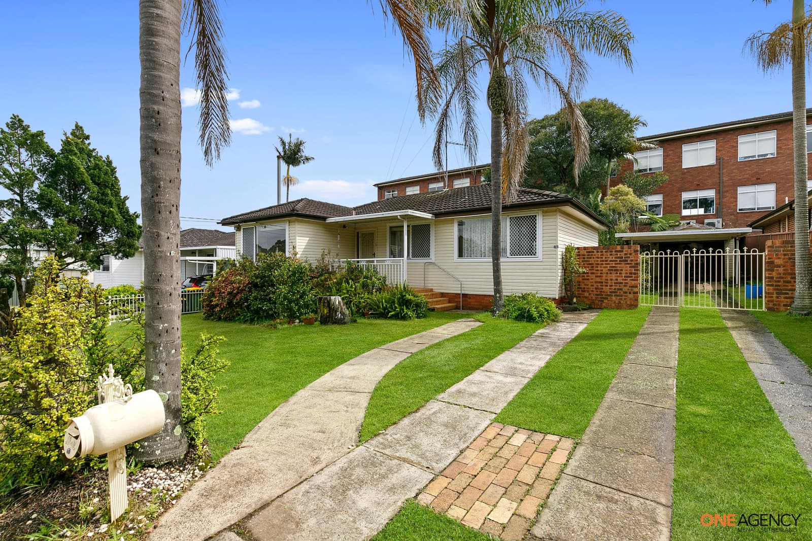 97 Thomas Street, Picnic Point, Picnic Point - Thumbnail 3
