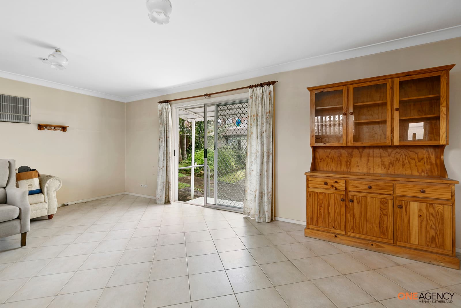 97 Thomas Street, Picnic Point, Picnic Point - Thumbnail 6
