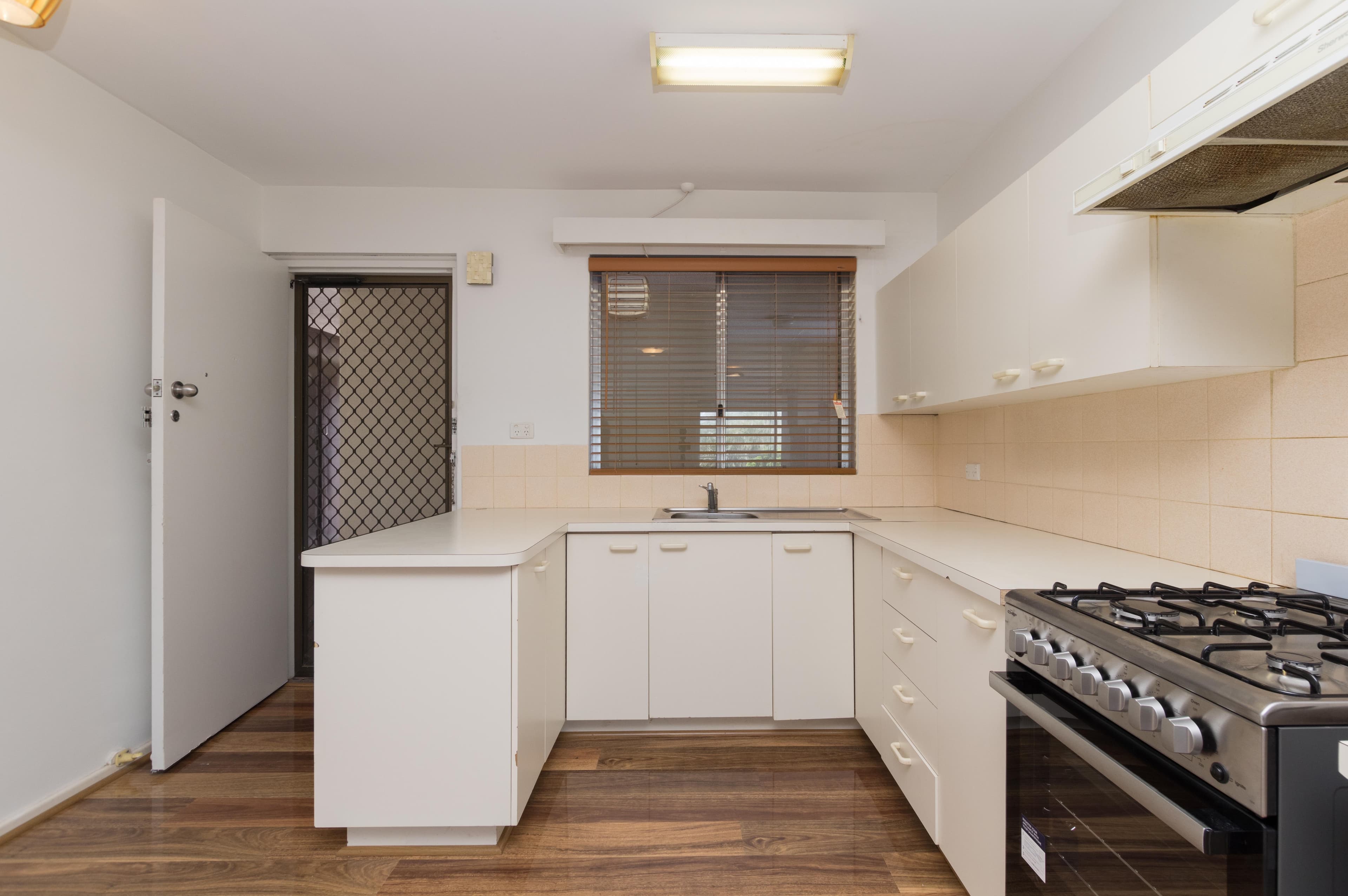 9/370-376 Cambridge Street, Wembley, Wembley - Thumbnail 6
