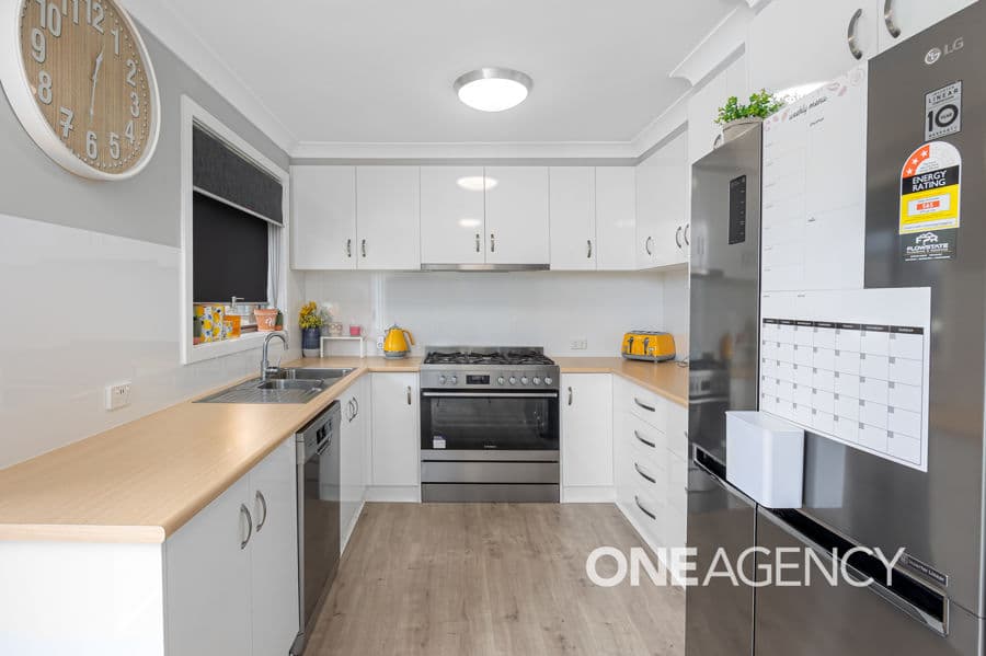 1 COX Avenue, Forest Hill, Forest Hill - Thumbnail 3
