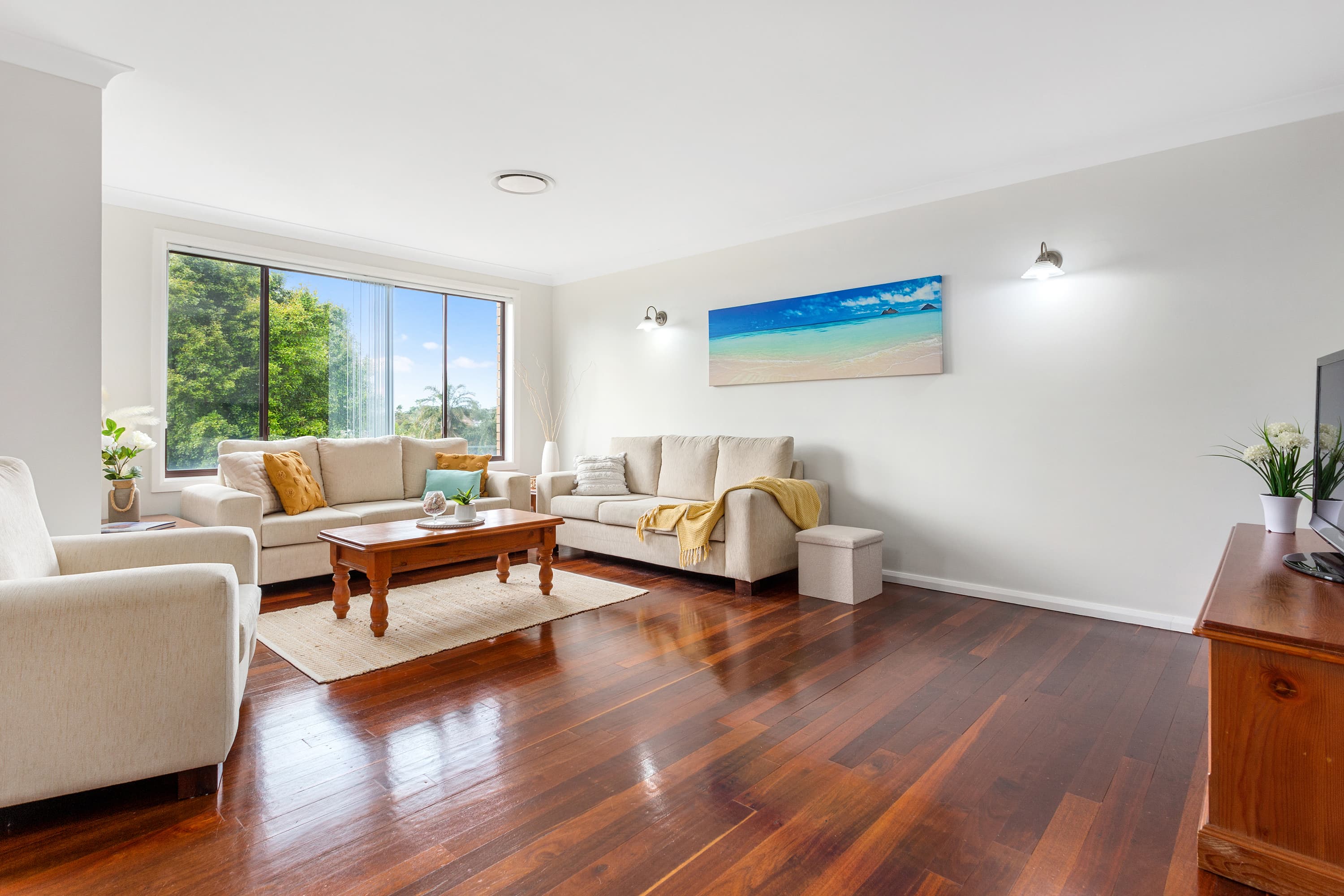 1 Holmlea Place, Engadine, Engadine - Thumbnail 4