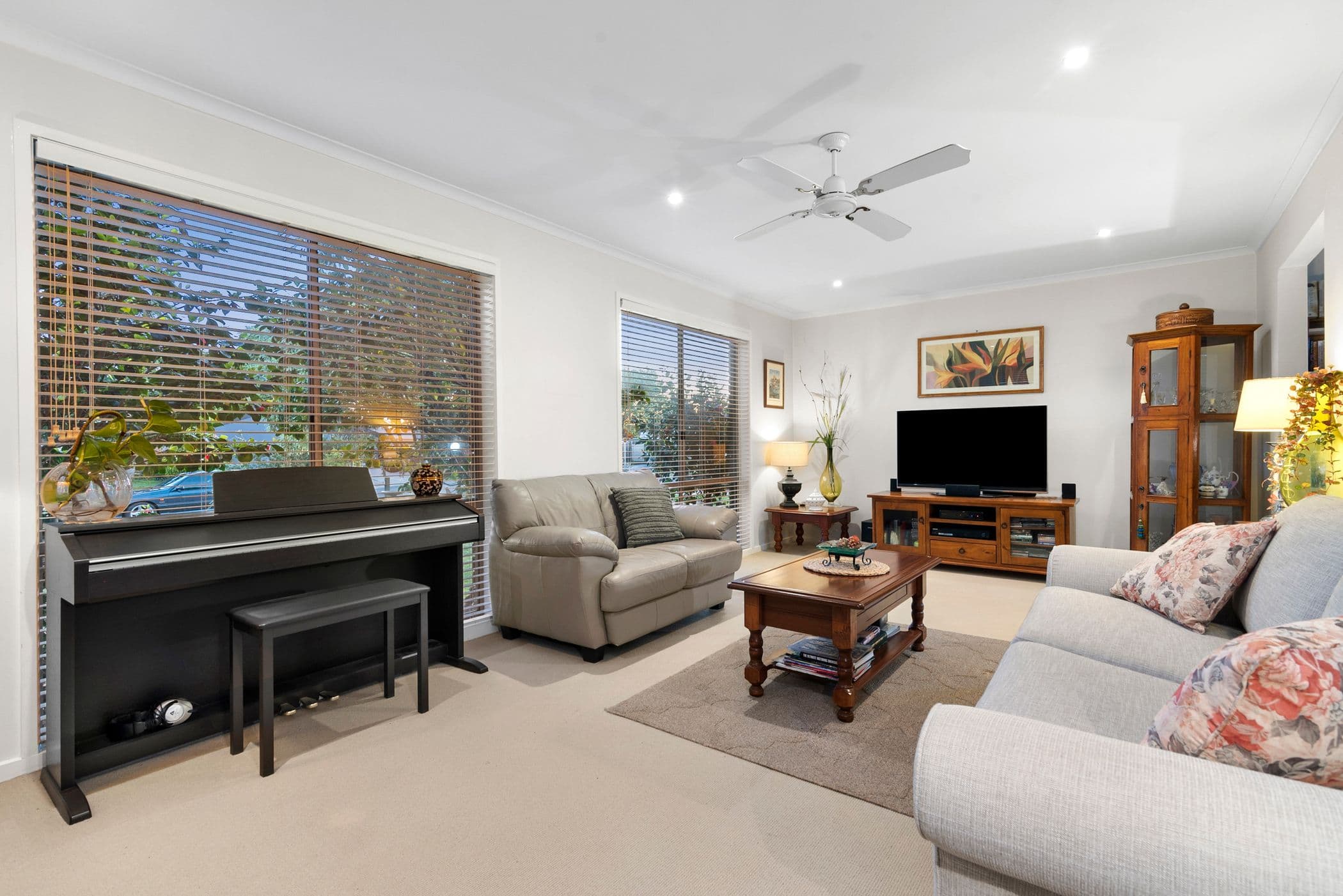 13 Orchard Court, Somerville, Somerville - Thumbnail 6