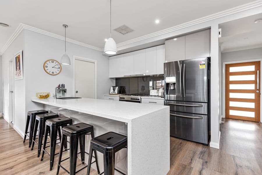 18 CHANG Avenue, Lloyd, Lloyd - Thumbnail 3