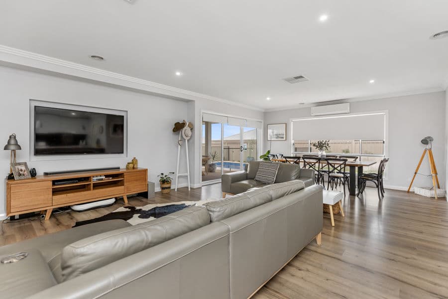 18 CHANG Avenue, Lloyd, Lloyd - Thumbnail 4