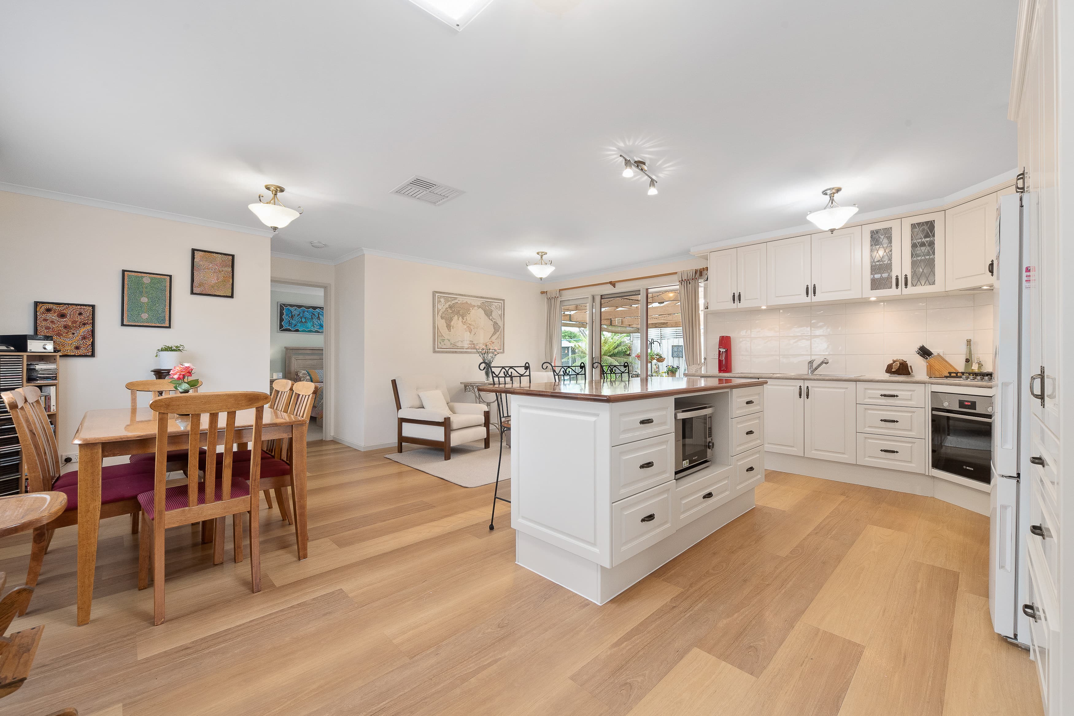 12 Gibson Avenue, Tyabb, Tyabb - Thumbnail 3