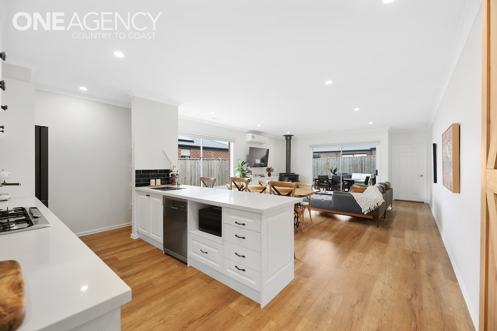 126 Mills Road, Warragul, Warragul - Thumbnail 2