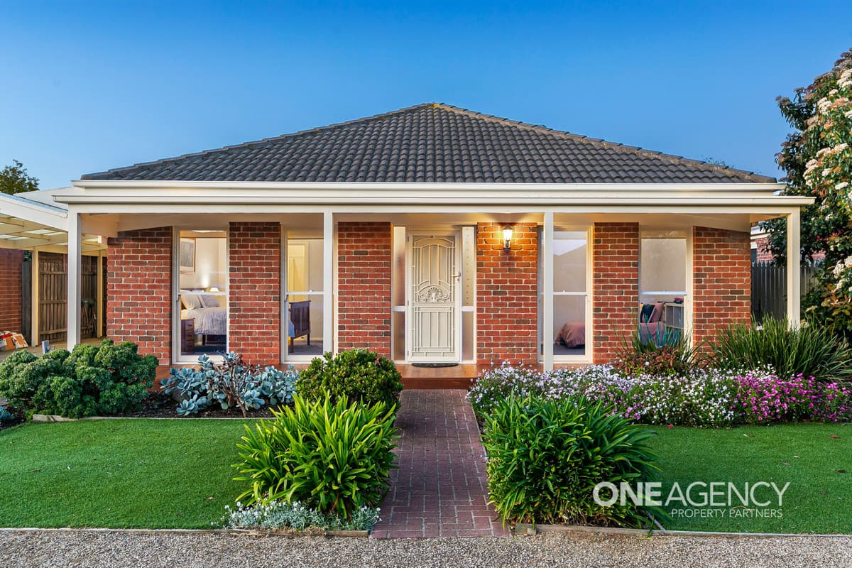 36 Spindrift Way, Seabrook, Seabrook - Thumbnail 2