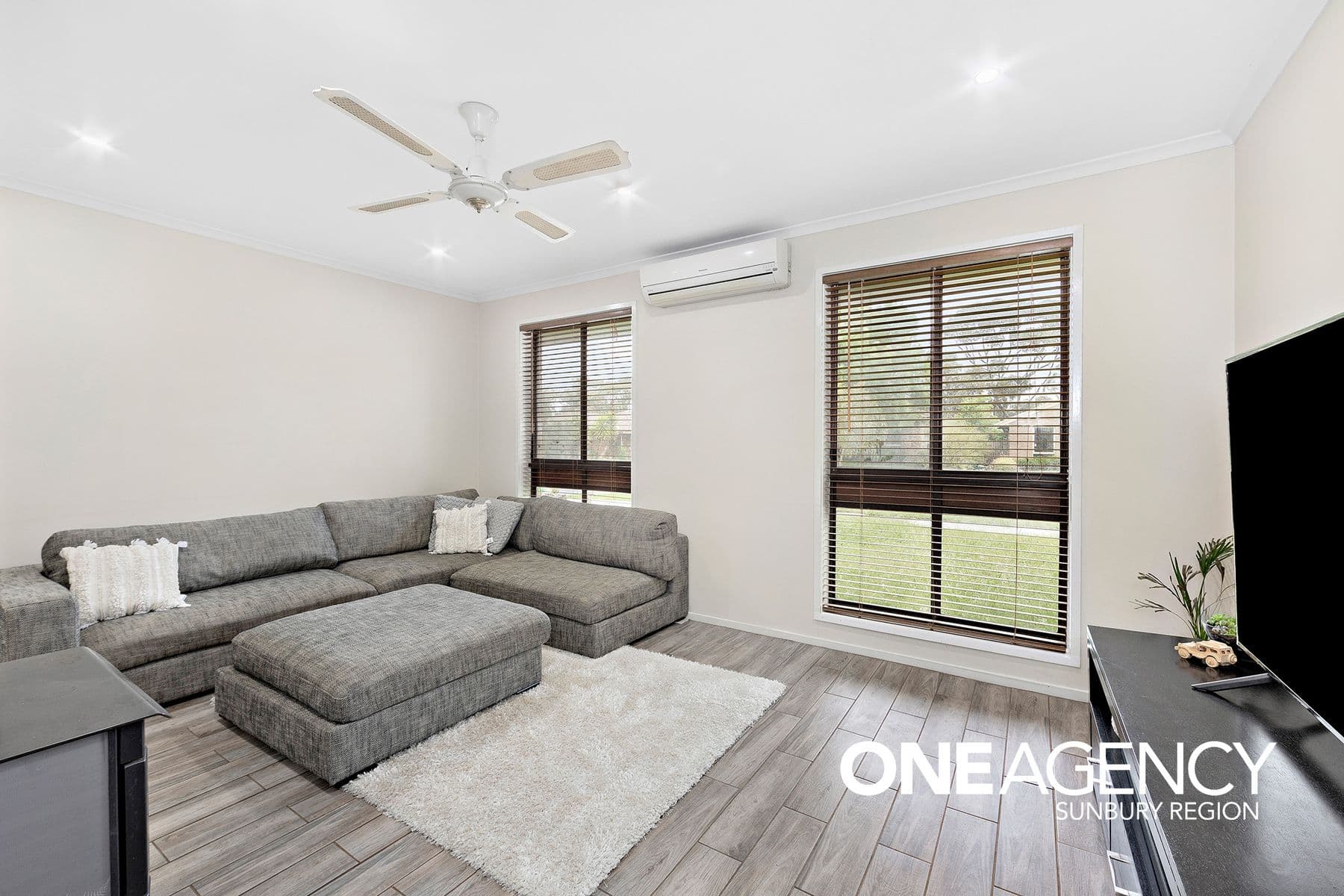 88 Muirfield Drive, Sunbury, Sunbury - Thumbnail 2